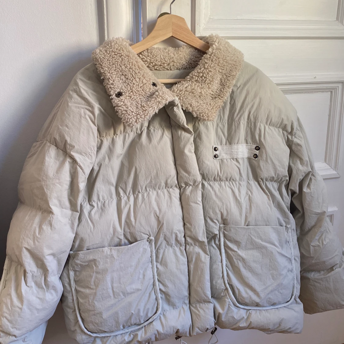 Beige pufferjacka  - 1