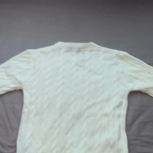 Polo ralph lauren tröja  (oanvänd) - Polo knitted tröja som är helt oanvänd och jätte bekväm