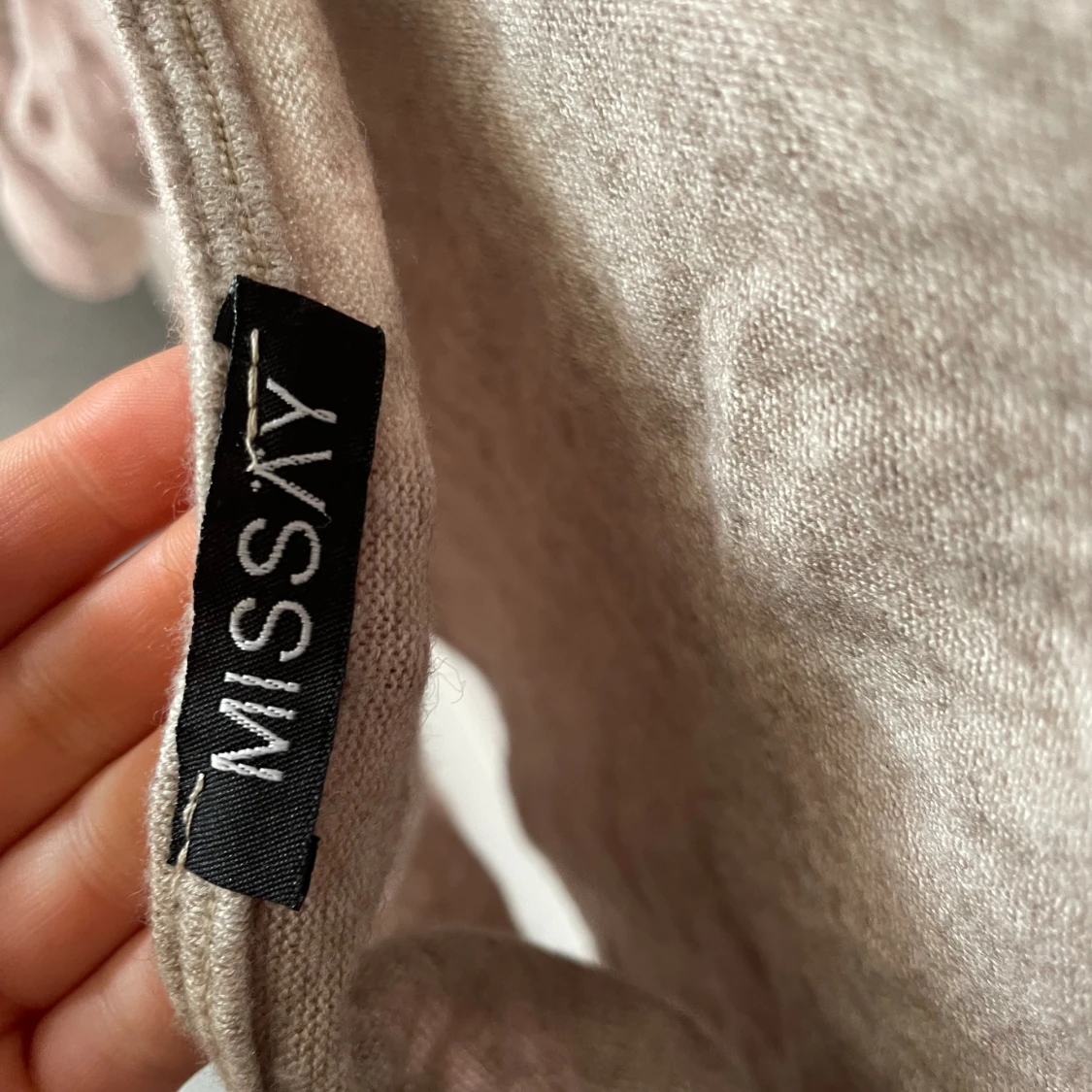 Super fin tröja från Missäy  - 91