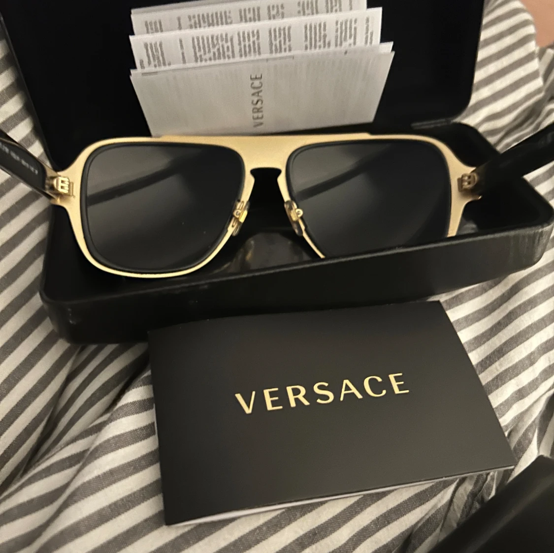 Versace glasögon  - 91