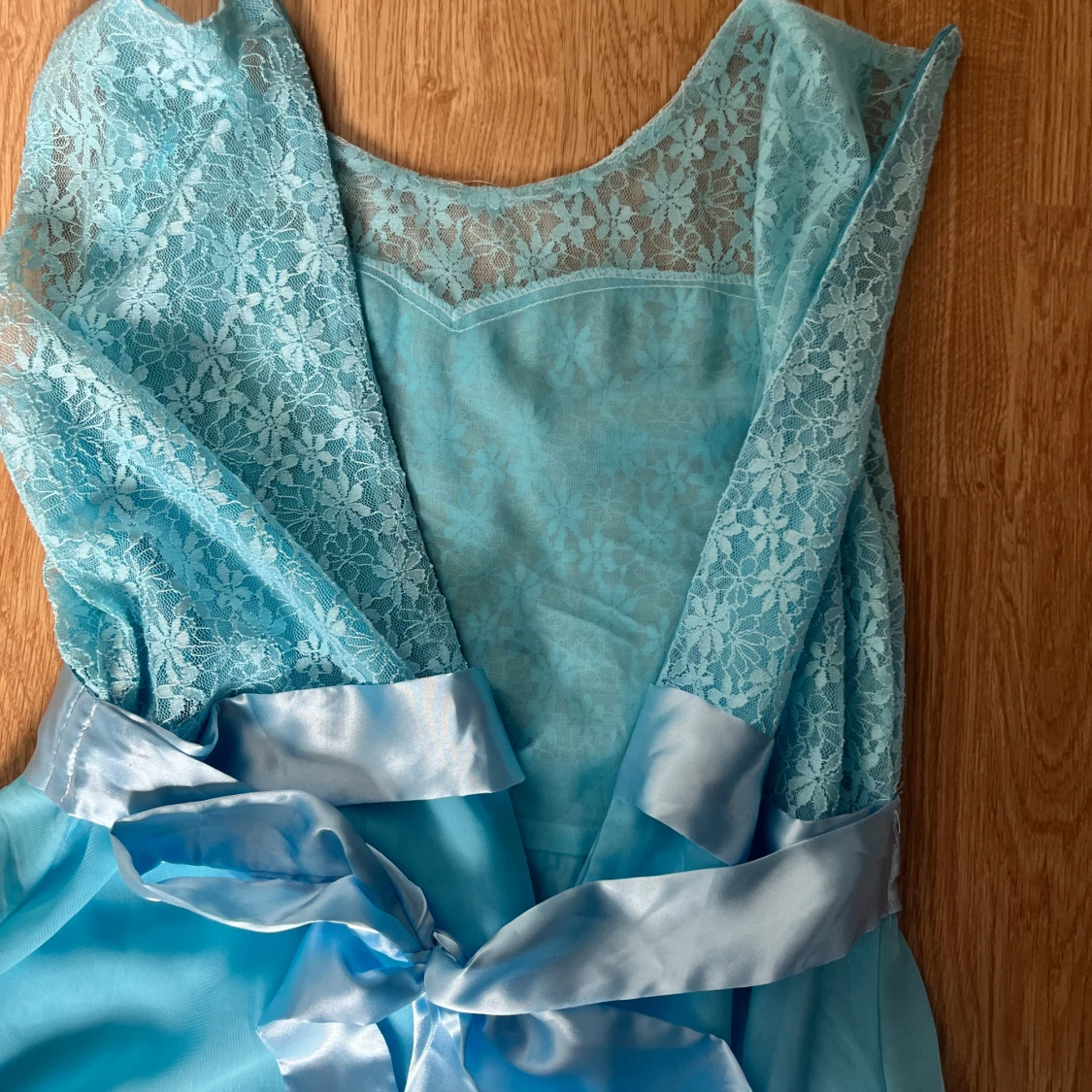 Blå fin klänning - 91