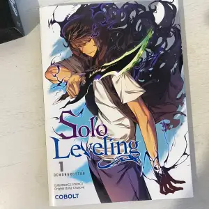 officiell solo leveling vol 1 manhwa på svenska! oanvänd och helt ny! 