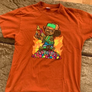 Supreme t-shirt - Old vintage supreme t-Shirt storlek L men passar som M