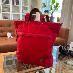 Fjällräven väska - Väska från fjällräven i fint skick Nypris: 1600