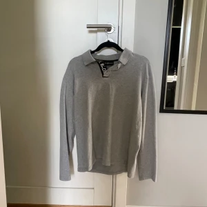 Sail racing pike  - Långärmad, väldigt bra skick 9/10. Storleken är s, kontakta vid mer frågor!