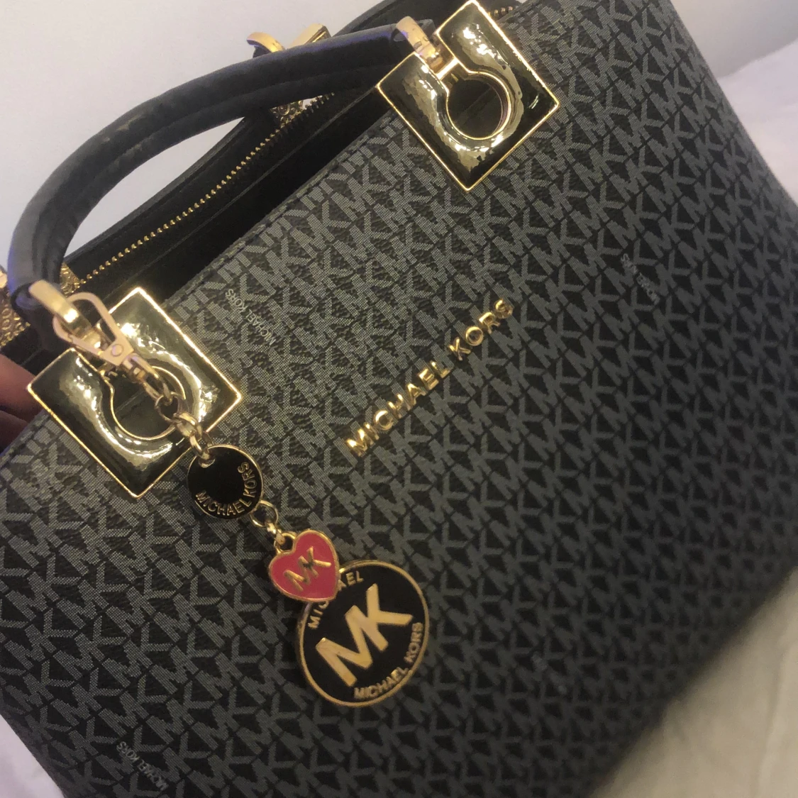 Fejk michel kors väska - 92