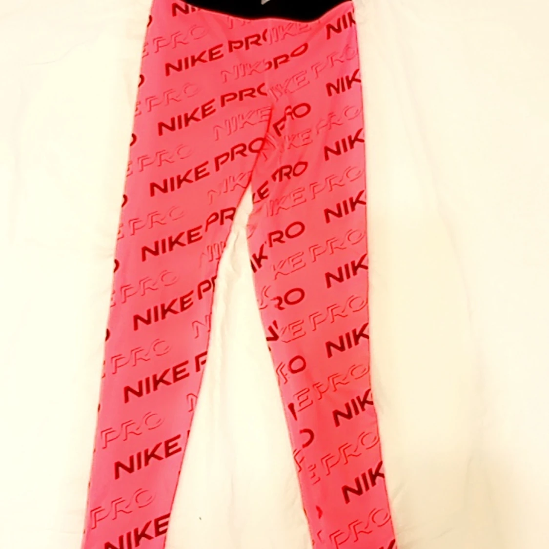 Rosa Nike leggings i nyskick - 91