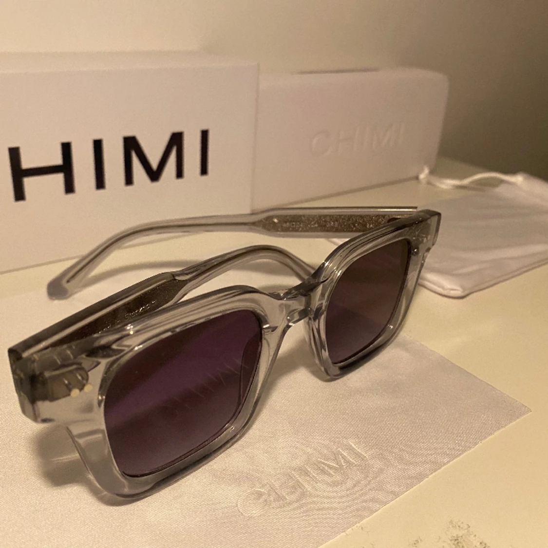 Chimi Grey solglasögon  - 90