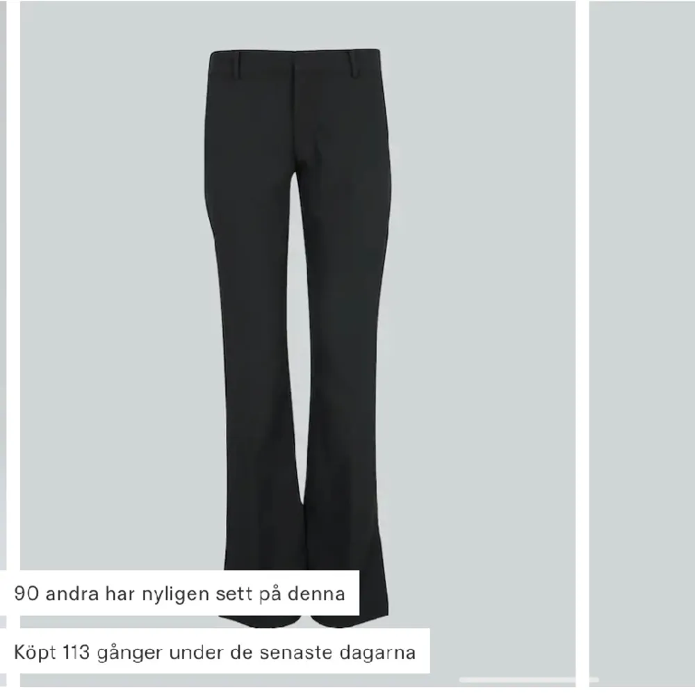 Bikbok kostymbyxor i modellen Vera. Säljer för att dom är för korta på mig som är 170cm.💕Knappt andvända och slutsålda på hemsidan!💕. Jeans & Byxor.