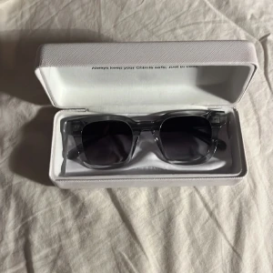 Chimi eyewear (4) 45-24 - Fina chimi göas ögon köpta här på Plick helt nya, använda 5-10 gånger men har inget tyvärr inget kvitto