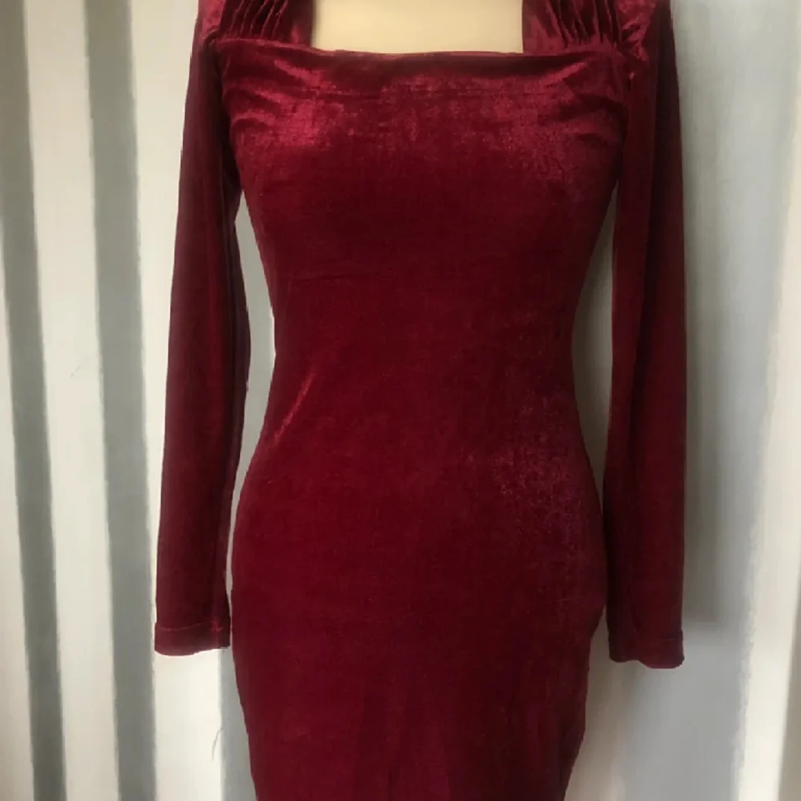 Klänning sammet 34/36