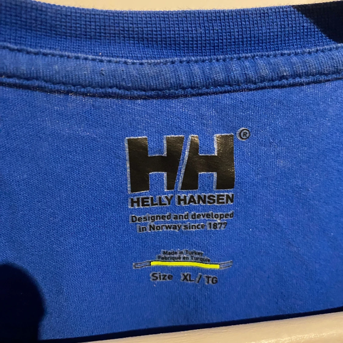 Helly hansen blå T-shirt  - 91