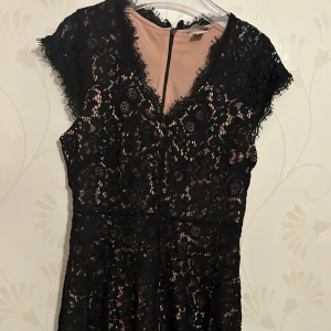 Klänning  - Jätte fin 