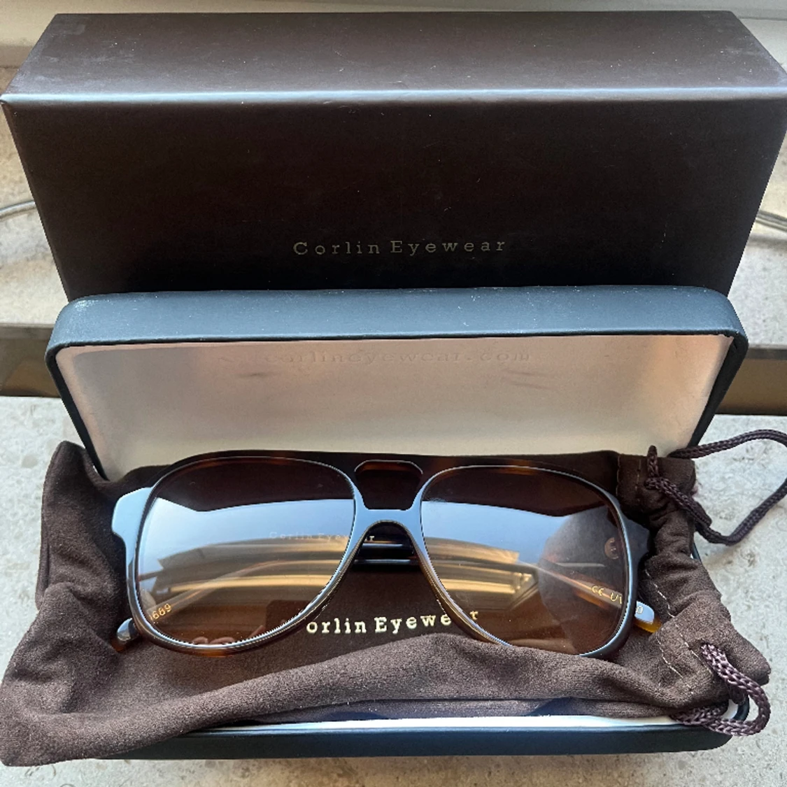 Corlin Eyewear solglasögon