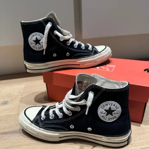 Converse Chuck Taylor - Fint skick! Strl 39.