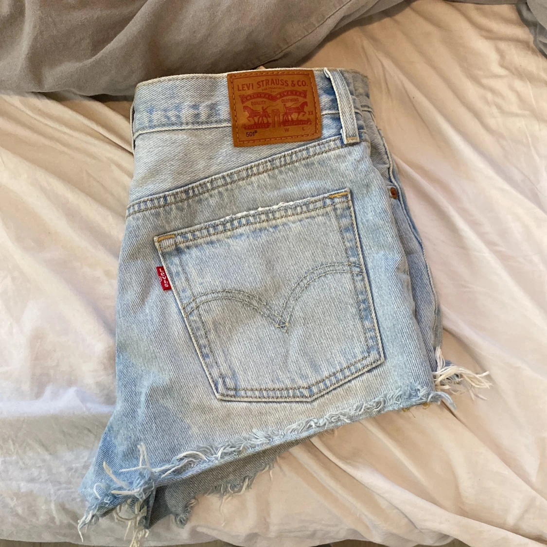 Levis shorts - 90