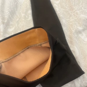 fodrade strumpbyxor - fodrade, varma strumpbyxor. perfekta för vintern/tidig vår! aldrig använda & inga defekter🫶