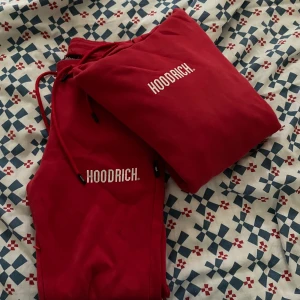 Hoodrich set  - Helt okej sick därav pris, har ni frågar tveka inte att kontakta mig. Kan frakta också😊