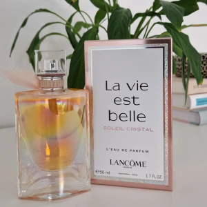 Lancome La vie est belle Soleil Cristal 50 ml - Endast sprayad en gång 50 mm