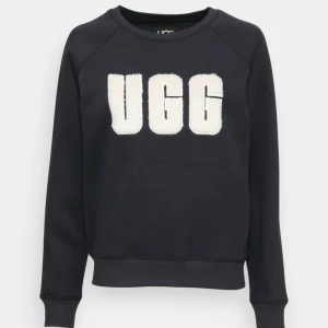 UGG tröja - Fin tröja från UGG🫶🏻 Bra skick, Köpt för 800kr🫶🏻