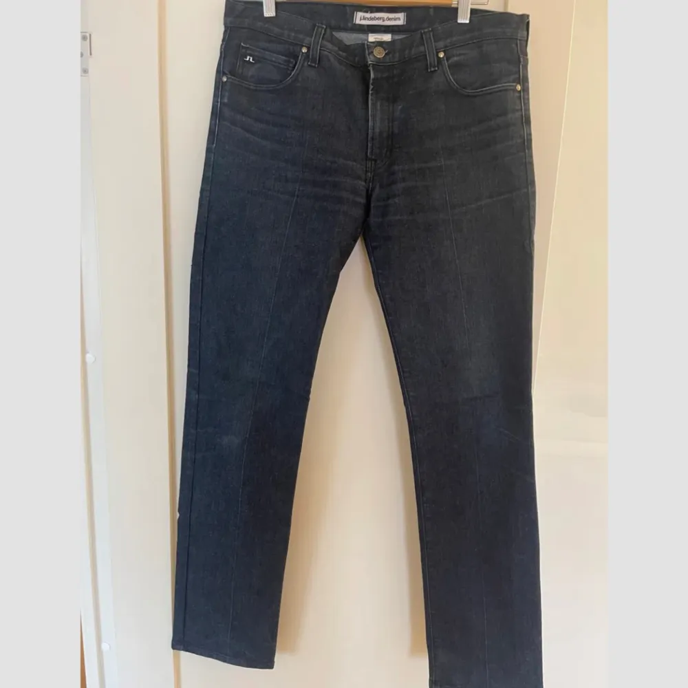 J.Lindberg jeans I storlek W36 L34. Sparsamt använda, pris kan diskuteras.. Jeans & Byxor.