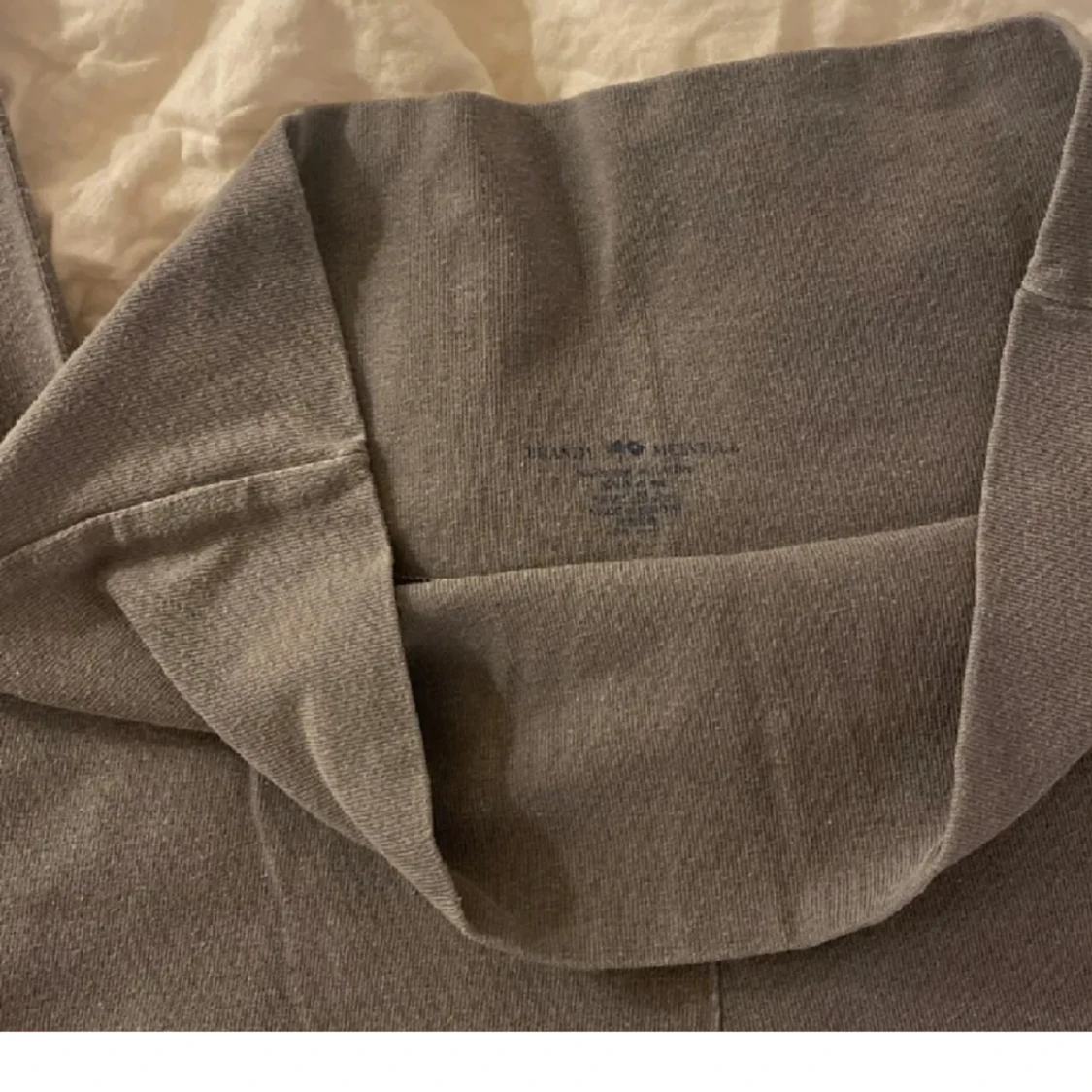 Brandy Melville yoga pants  - 90