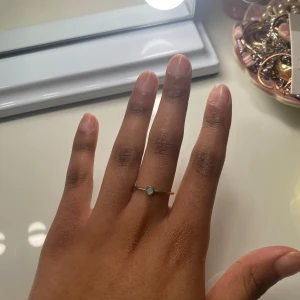 Ringar - Bra skick använt ett par gånger jättefina säljer 3 för 35kr :)