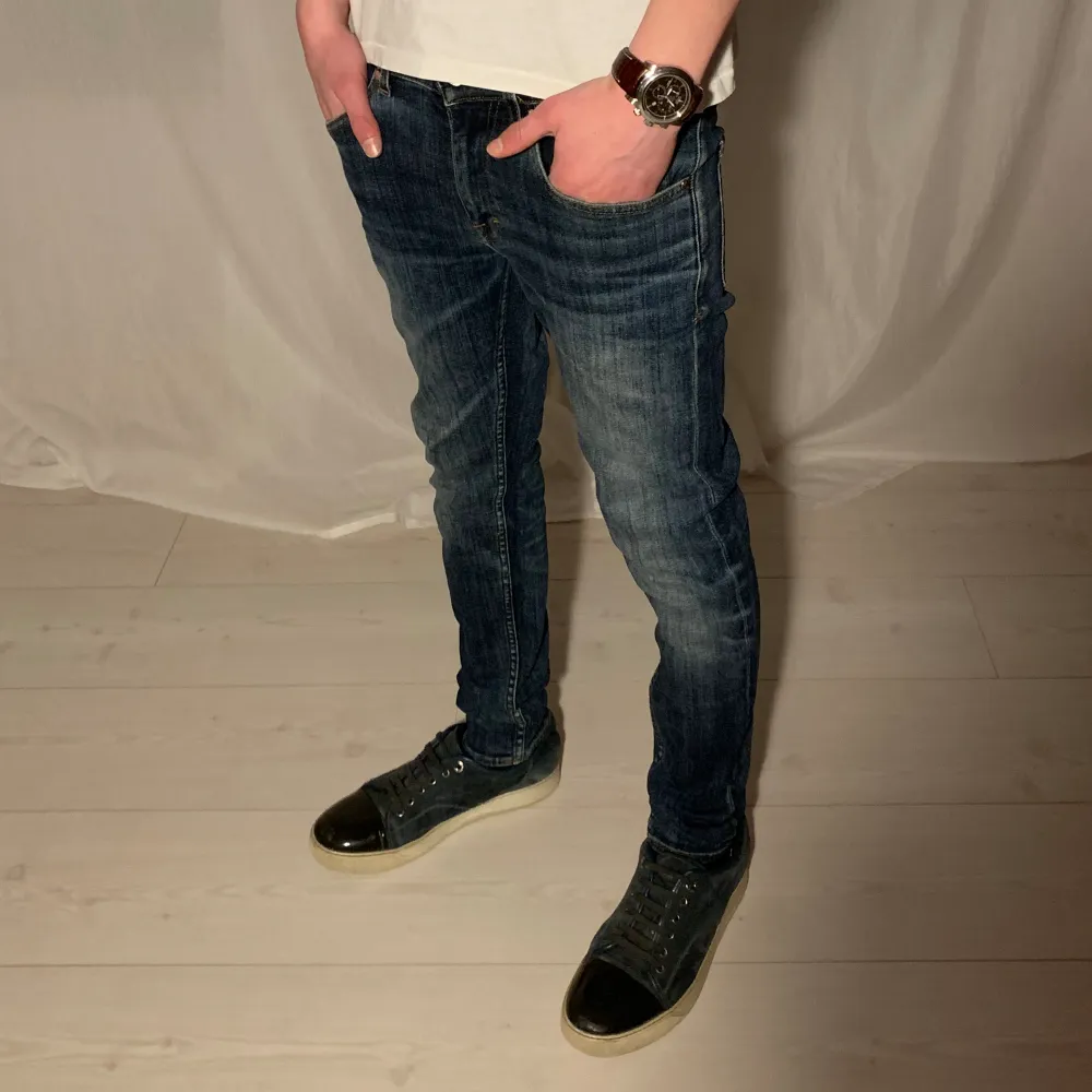 Sjukt snygga tiger of Sweden jeans | Perfekt skick 10/10! | Modell : Evolve (slim) | Fråga vid minsta fundering!. Jeans & Byxor.