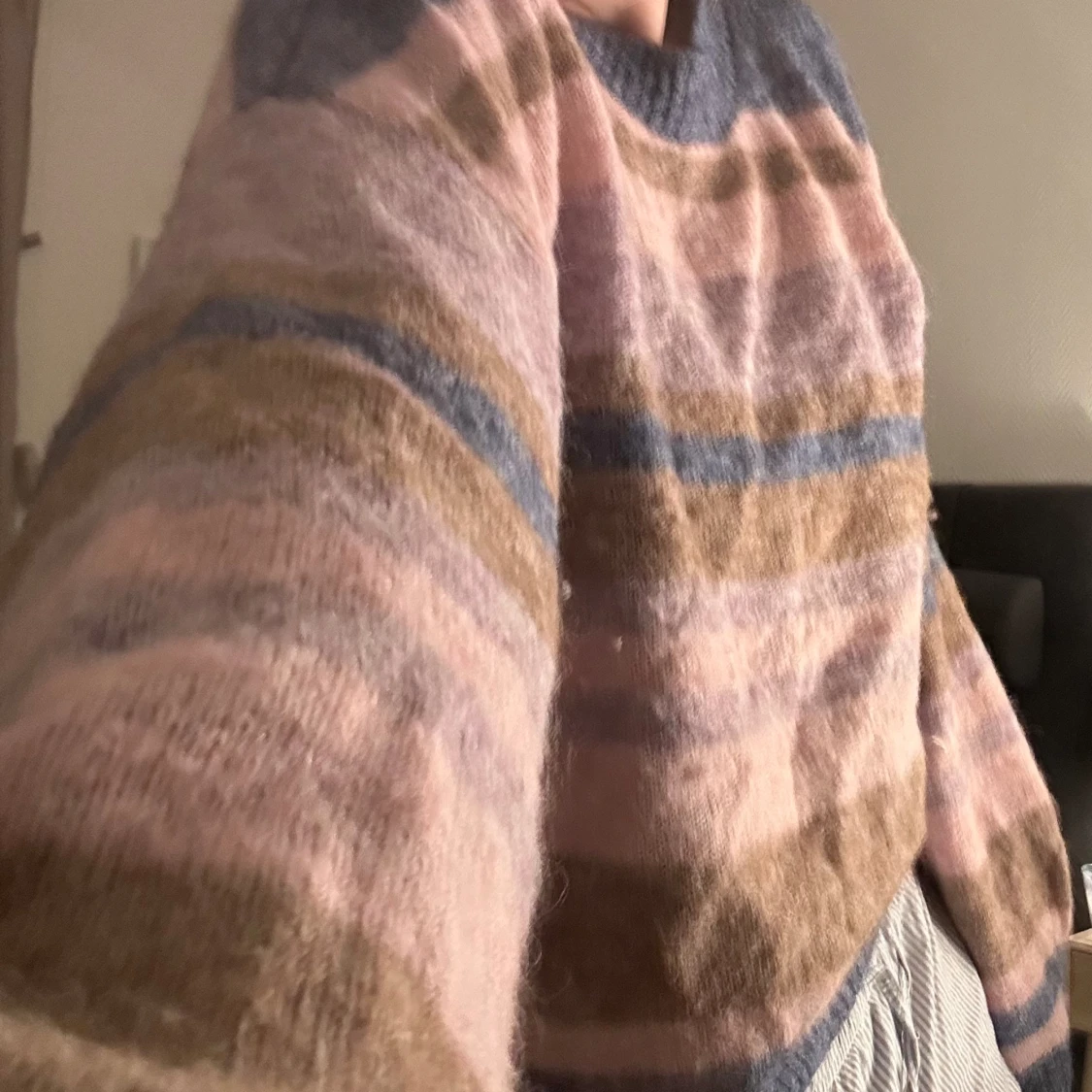 Stickad tröja  - 91