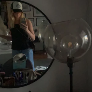 Svart linne  - Säljer detta assöta linnet från gina! ⭐️⭐️