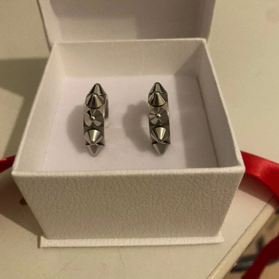 Edblad örhängen - silver  - 90