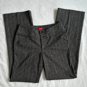 Kostymbyxor  - Vintage långa kostymbyxor, passar även till 36