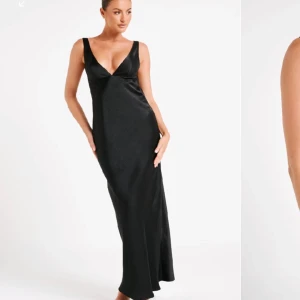 Balklänning - säljer denna helt nya balklänning som jag köpte hem för att testa, hör av er vid intresse och fler bilder (helt ny, tycker inte den passar mig så helt oanvänd)