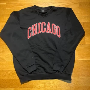 Chicago Tröja - Okänt märke därav priset. Stilrent och basic. 