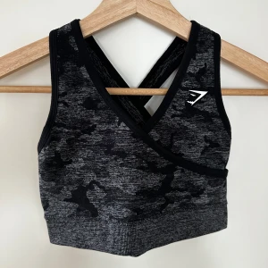 Gymshark topp - Gymshark topp, bara testad. Storlek S