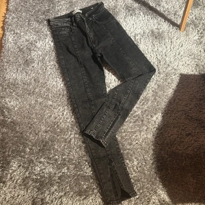 Jeans - Very good condition, S size,dark grey 