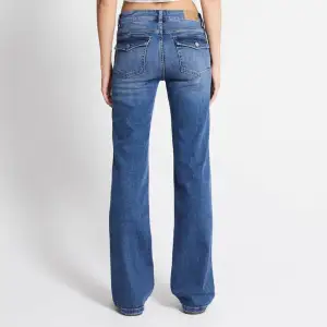 Bootcut lager 157 jeans i storlek s, säljer eftersom jag inte har någon användning till de, de är i bra skick
