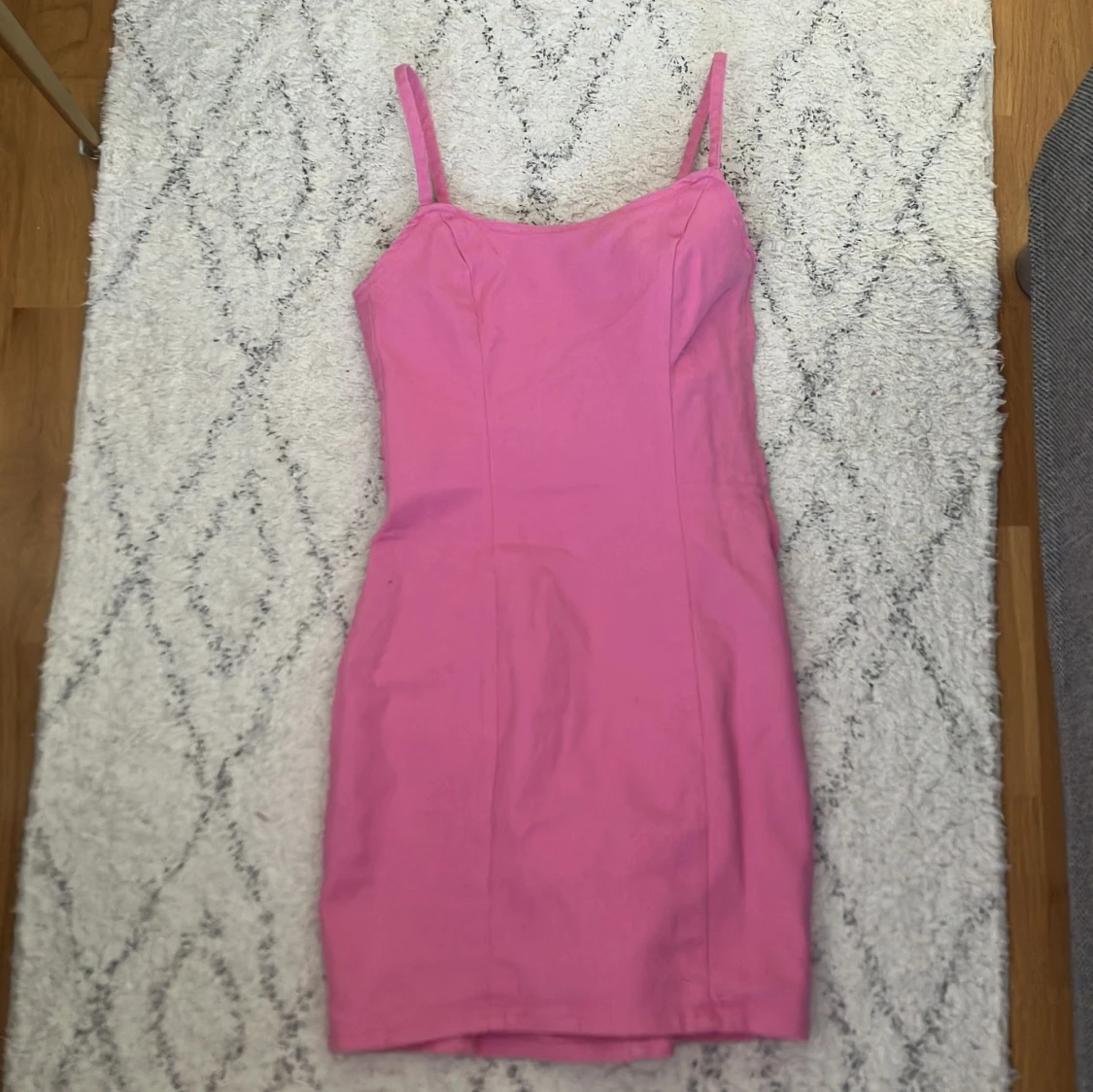 Rosa klänning  - 90