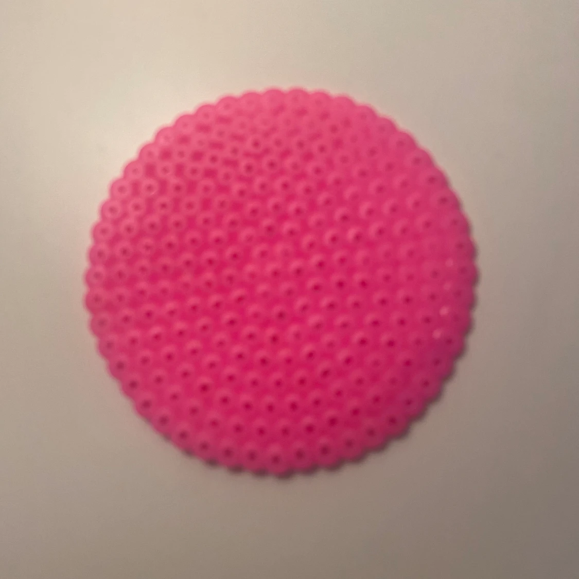 Enfärgade pärlplattor  - 90