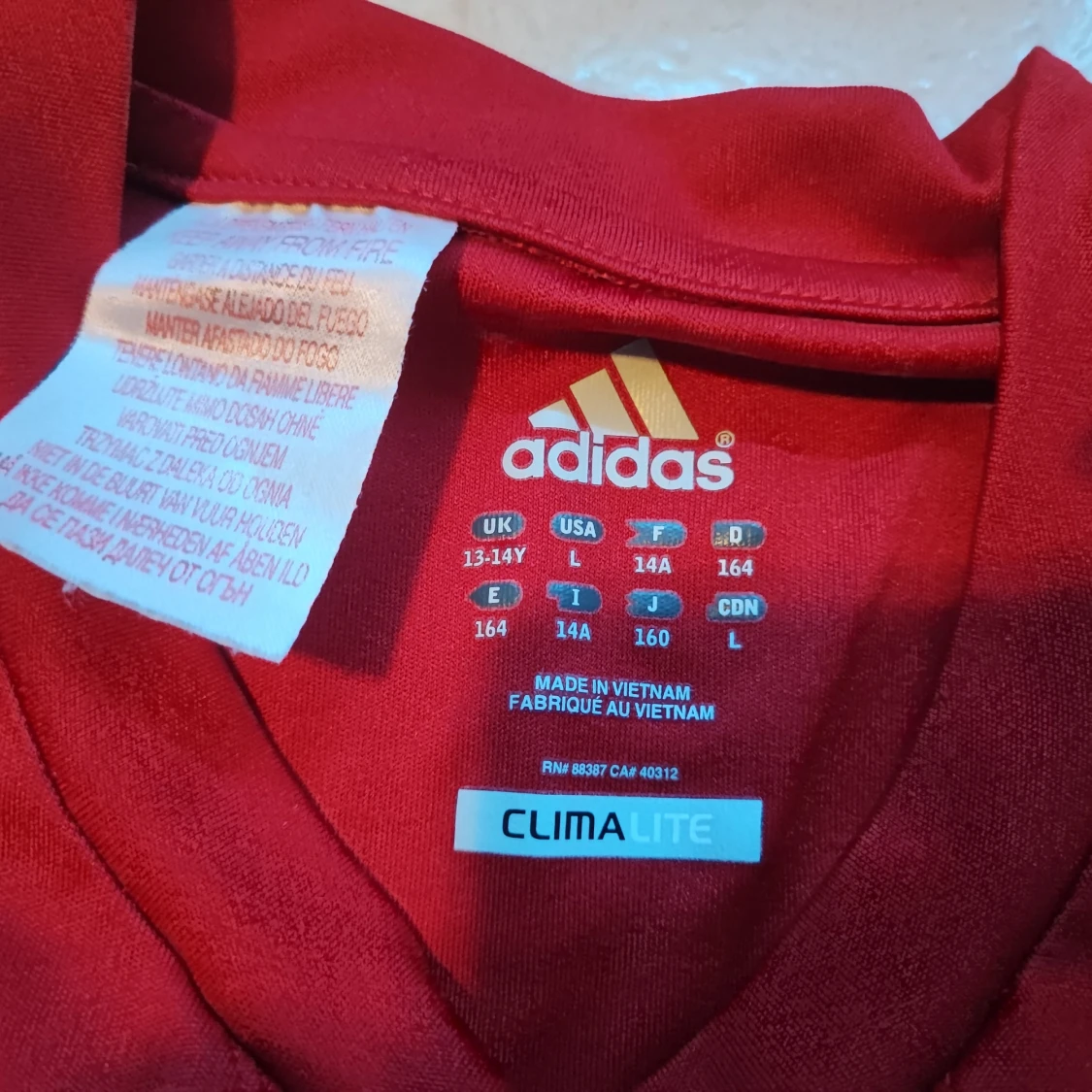 Äldre lagtröja för IFK Östersund. - 91