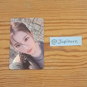 TWICE SANA READY TO BE PC - Officiellt Sana ready to be photocard🐭 Säljer pga att jag inte samlar längre och behöver pengar :) skickar med sleeve och toploader så att den kommer fram säkert! Skriv gärna innan du köper ❤️ Frakt blir 20kr