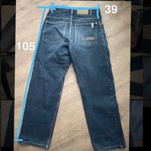 Baggy southpole jeans W29 L31 - Raka Baggy fit. Inga hål eller liknande har du några frågor kan du höra av dig 👍