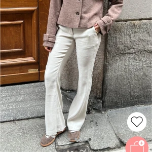 Linnebyxor  - Linnebyxor ifrån Nelly i storlek 36 använd 1 gång!!🩷 nypris 499kr