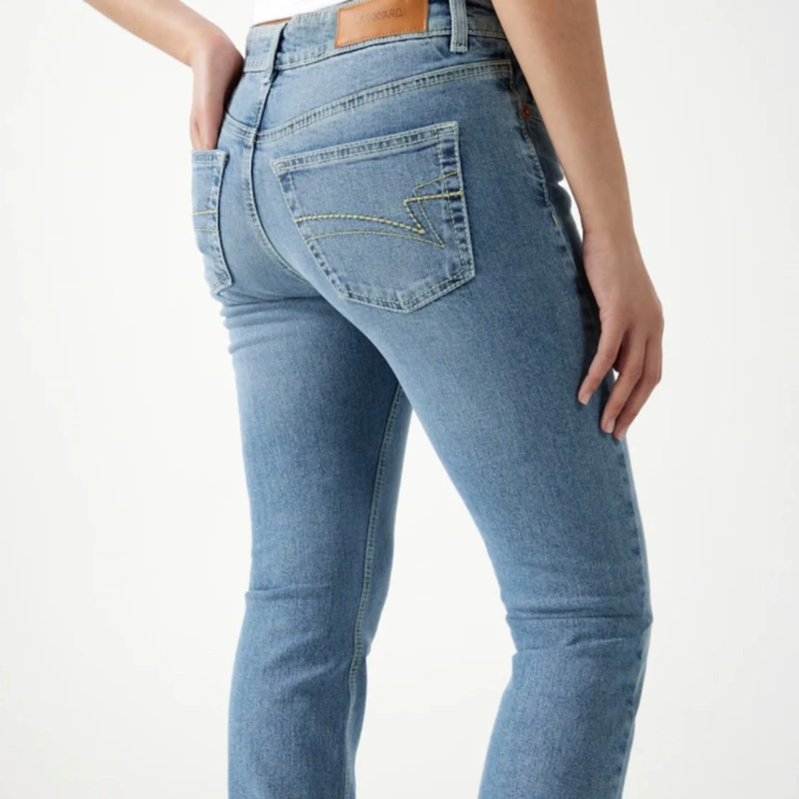 Lågmidjade jeans från Junkyard