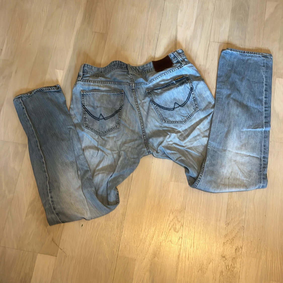 Ljus blåa vintage SuperDry jeans - 92
