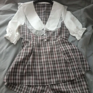 Jirai kei set  - Ett set från Romwe i jirai kei stil. Knappt använt så mycket fint skick. Står L men skulle säga snarare M. 