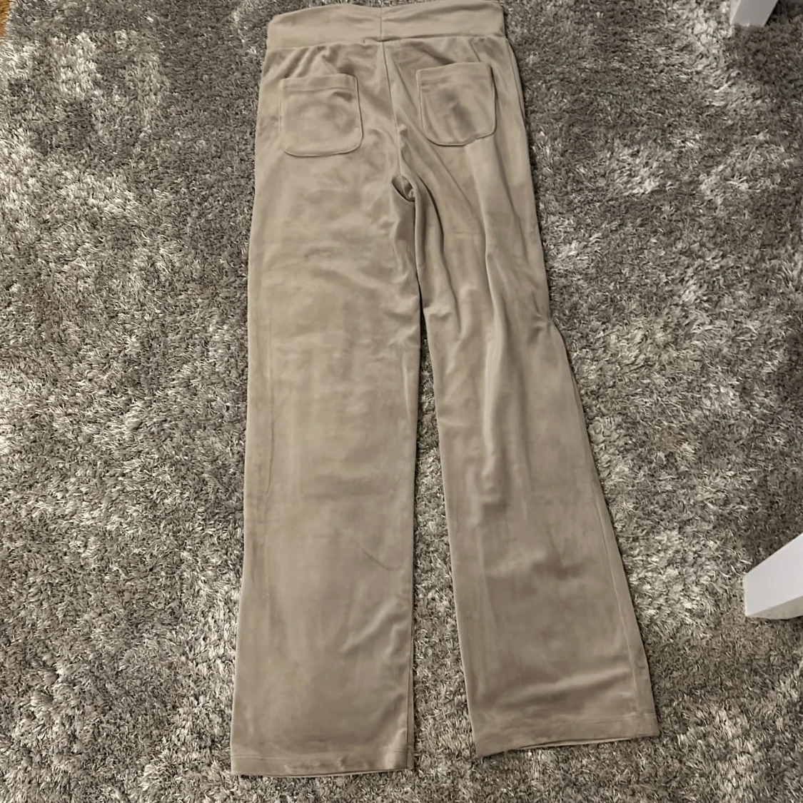 Mjukis byxor 120kr - 90