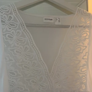 Jättefin topp - säljer denna jättefina toppen i nyskick, nästan aldrig använd då den är för stor för mig ❤️ köpt för 250 säljer för 100! 