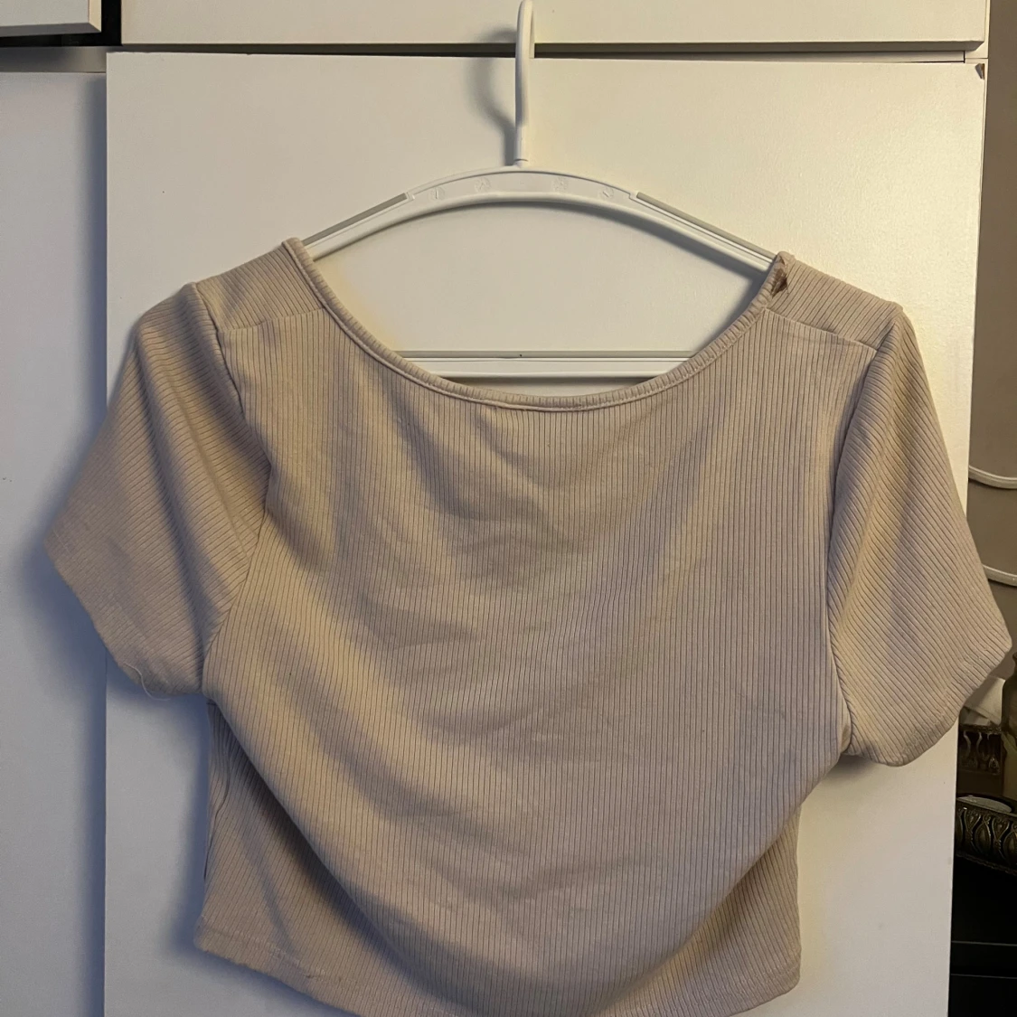 Beige ribbad topp från Shein - 91
