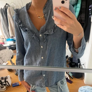 Supersöt denimskjorta - En väldigt fin denimskjorta